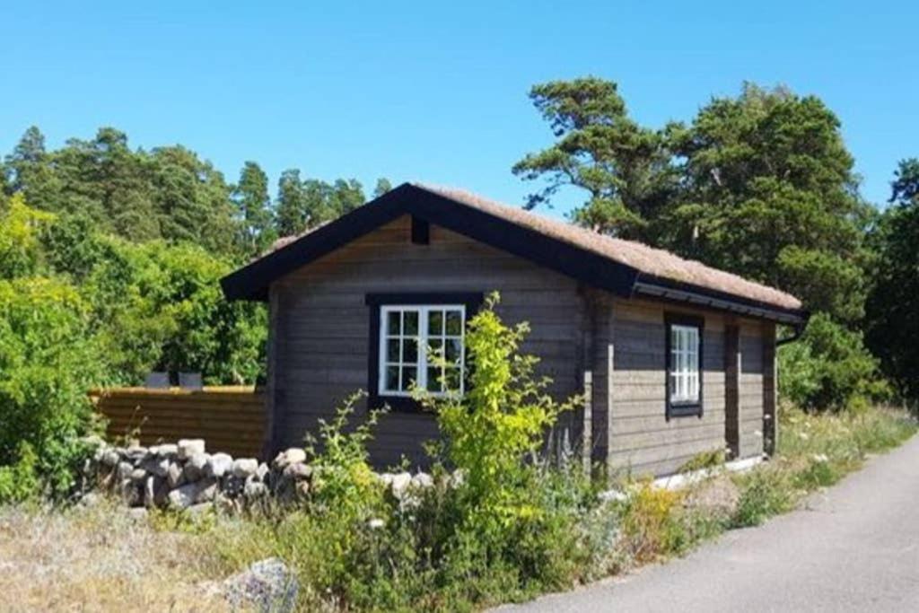 Sjoetorpet - Unikt Boende Vid Havet Pa Norra Oeland! Lottorp Luaran gambar